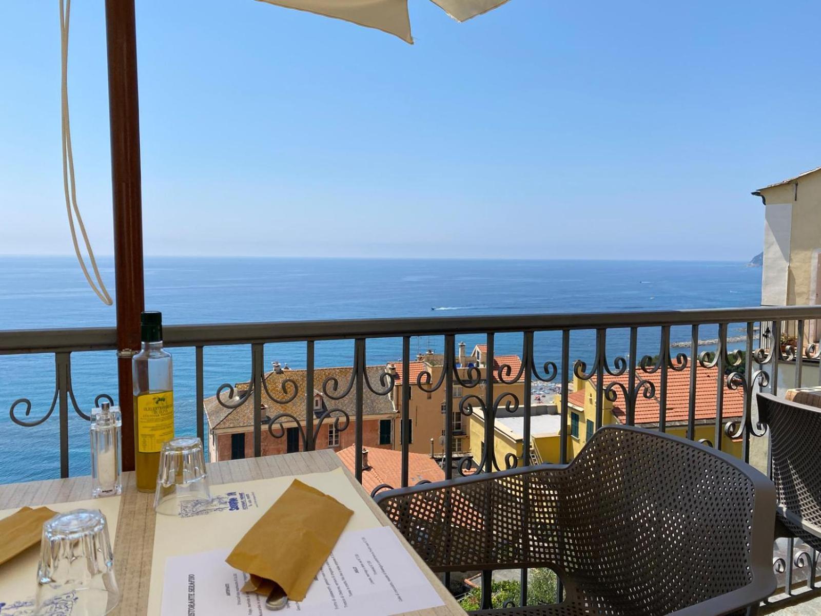 La Finestra Sul Borgo Bed & Breakfast Cervo Dış mekan fotoğraf