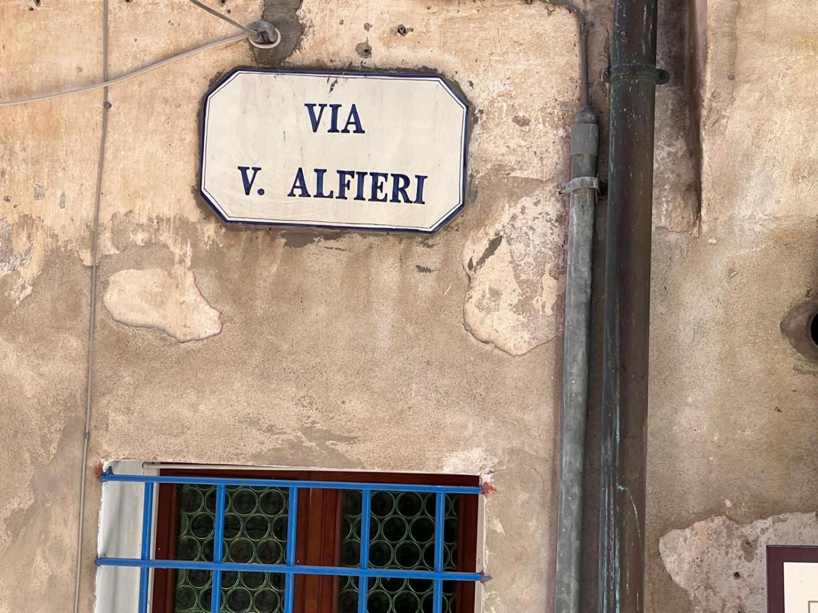 La Finestra Sul Borgo Bed & Breakfast Cervo Dış mekan fotoğraf